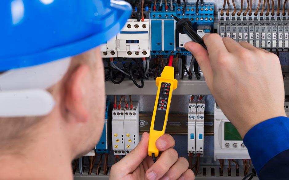 électricien de maintenance Paris 10